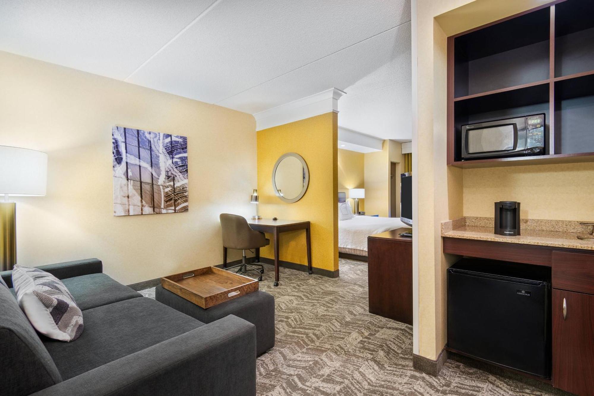 Springhill Suites By Marriott Wheeling Triadelphia Area Exterior foto